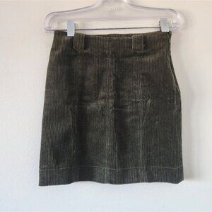 UO URBAN OUTFITTERS | Corduroy mini skirt forest green sz XS